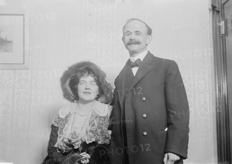 B.B. Lindsey and wife, between c1910 and c1915. Creator: Bain News Service.