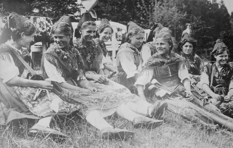 German Caddies, between c1910 and c1915. Creator: Bain News Service.