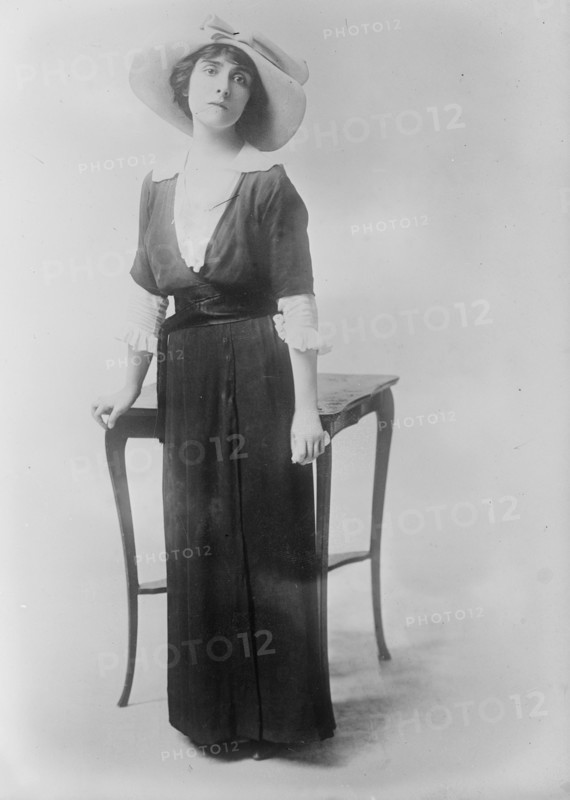 Mary Nash, between c1910 and c1915. Creator: Bain News Service.