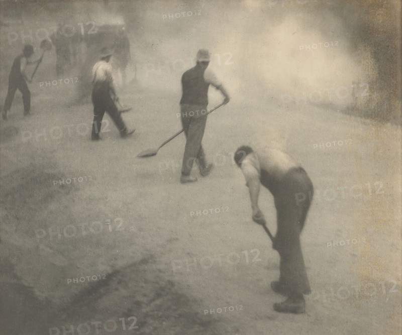 [Road workers],c1928. Creator: Arnold Morell Macdonald.