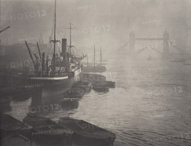 London Pool - a November morn, 1920s. Creator: Harry Moult.