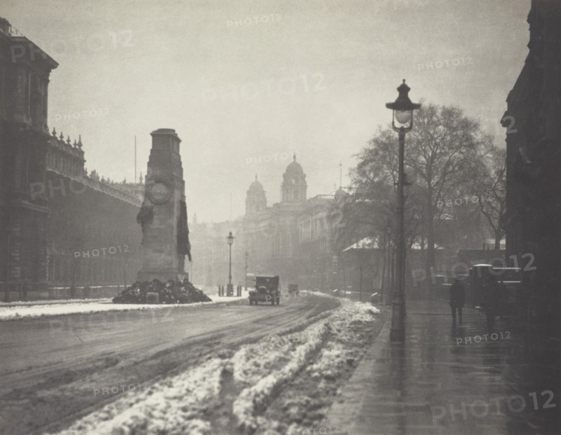 The cenotaph. From the album: Photograph album - London, 1920s. Creator: Harry Moult.