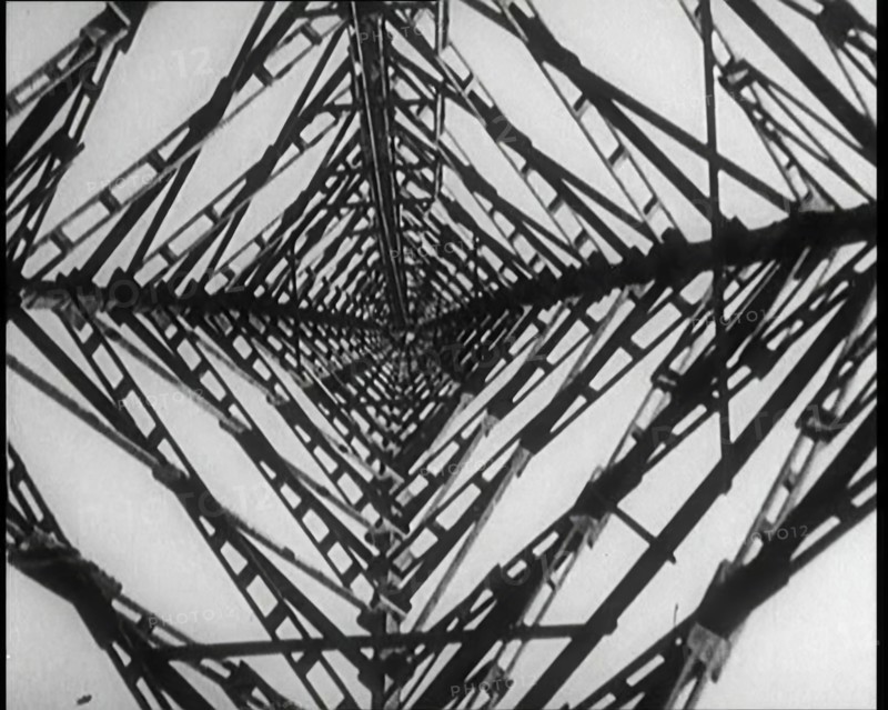 View up a Transmission Tower, 1922. Creator: British Pathe Ltd.