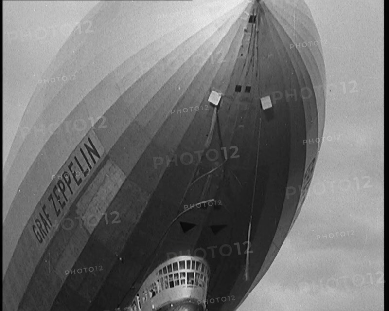 Graf Zeppelin flying overhead, 1929. Creator: British Pathe Ltd.