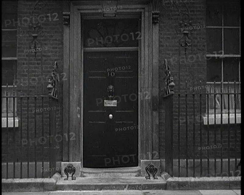 The Closed Door of 10 Downing Street, London, 1931. Creator: British Pathe Ltd.