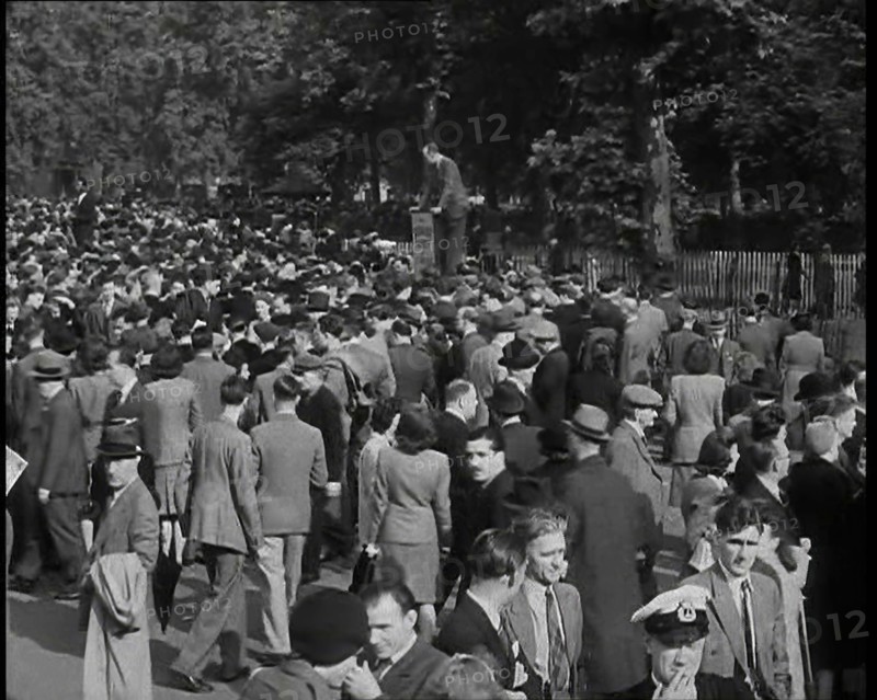 A Crowd of People at Speaker's Corner in Hyde Park, London, Listening to Two Men Speaking..., 1938. Creator: British Pathe Ltd.