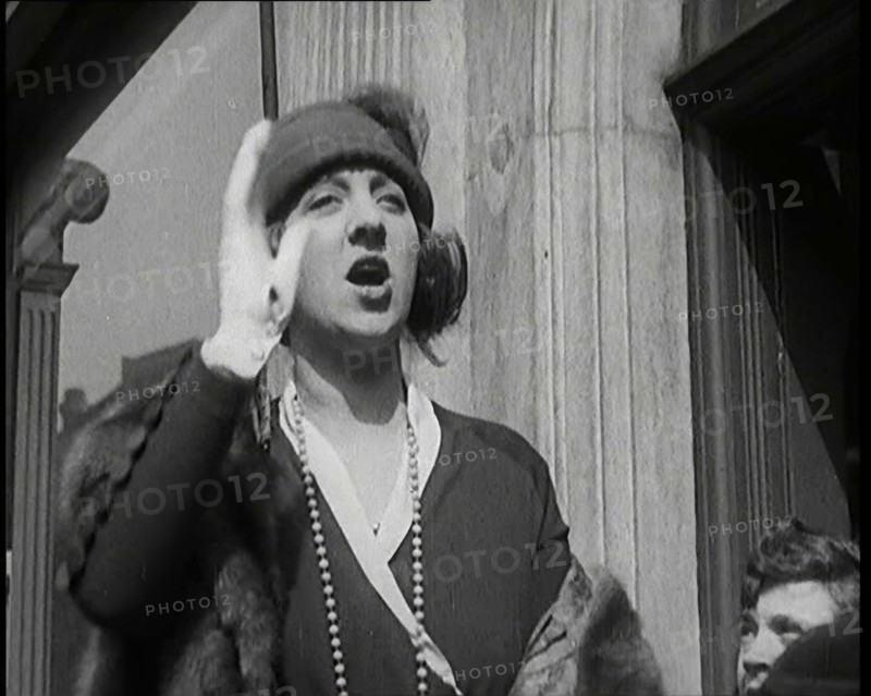 The Actress Violet Loraine Making a Passionate Speech Outside a Theatre, 1920s. Creator: British Pathe Ltd.
