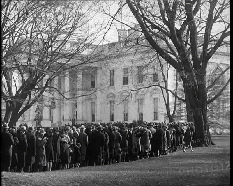 Queues of people outside the White House, Washington, D.C., 1932. Creator: British Pathe Ltd.