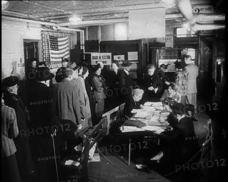 Civilians Voting in the Presidential Election, 1932. Creator: British Pathe Ltd.
