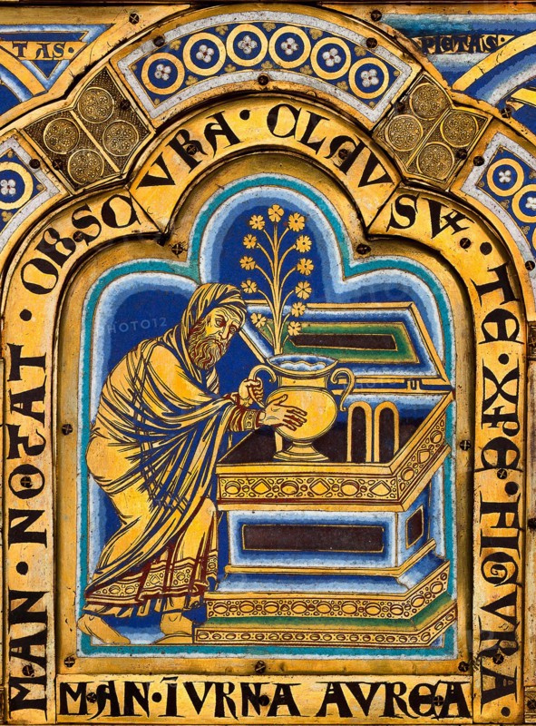 The Verdun Altar: Aaron puts a golden jar with manna into the Ark of the Covenant, 1181. Creator: Nicholas of Verdun (ca 1130/40-after 1205).