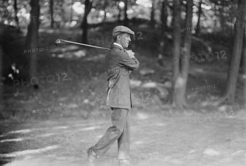 Fred McLeod - golf, between c1910 and c1915. Creator: Bain News Service.