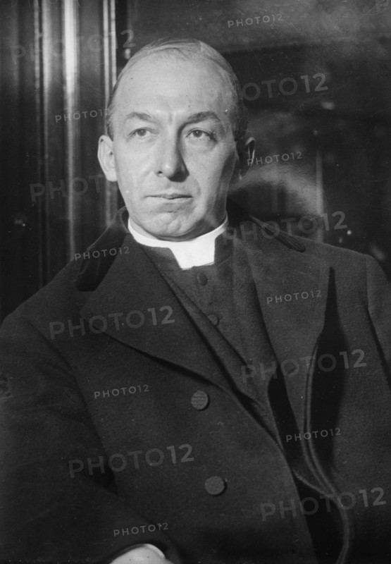 Archbishop Mundelein, between c1915 and c1920. Creator: Bain News Service.