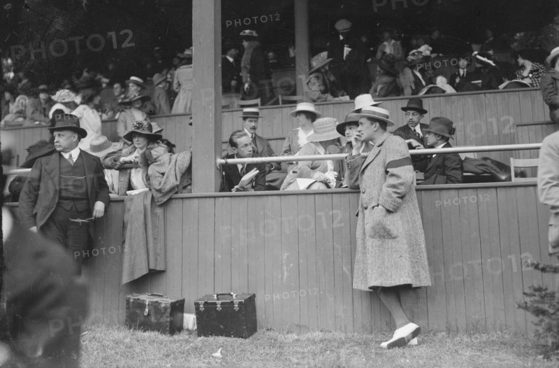 Countess Salm, Miss Rodeweld, Legrand Cannon, Miss McCook, W.W. Watson..., between c1915 and c1920. Creator: Bain News Service.