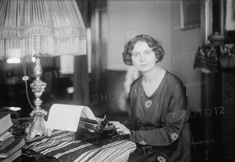 Raymonde Delaunois, between c1915 and c1920. Creator: Bain News Service.