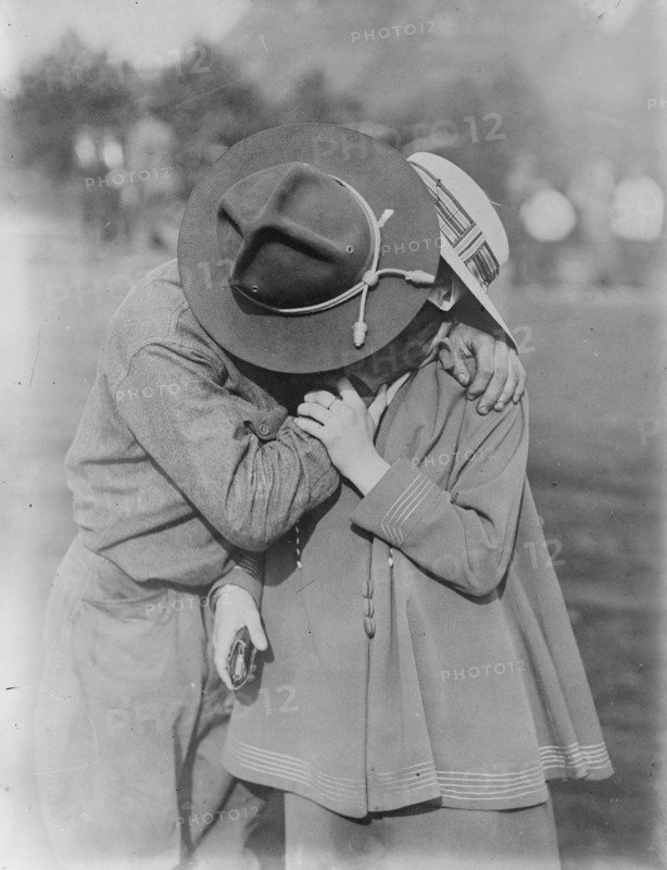 Pittsburgh soldier's good - by, between c1915 and c1920. Creator: Bain News Service.