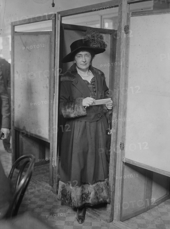 Ready to vote, 1918. Creator: Bain News Service.