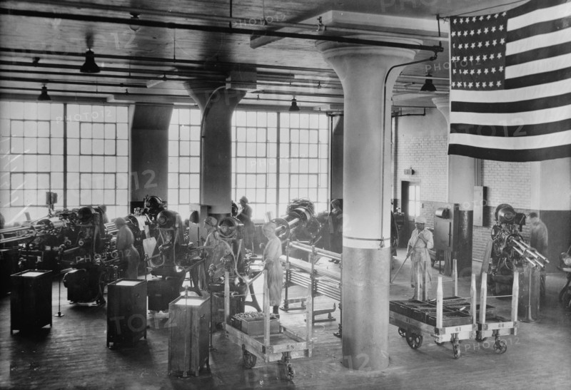 Women work on screw machines, Gen. El. [i.e. Eectric] Co., Philadelphia, between c1915 and c1920. Creator: Bain News Service.