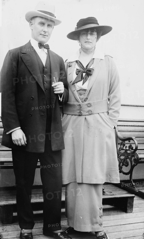 Capt. Beresford and Kitty Gordon, between c1910 and c1915. Creator: Bain News Service.