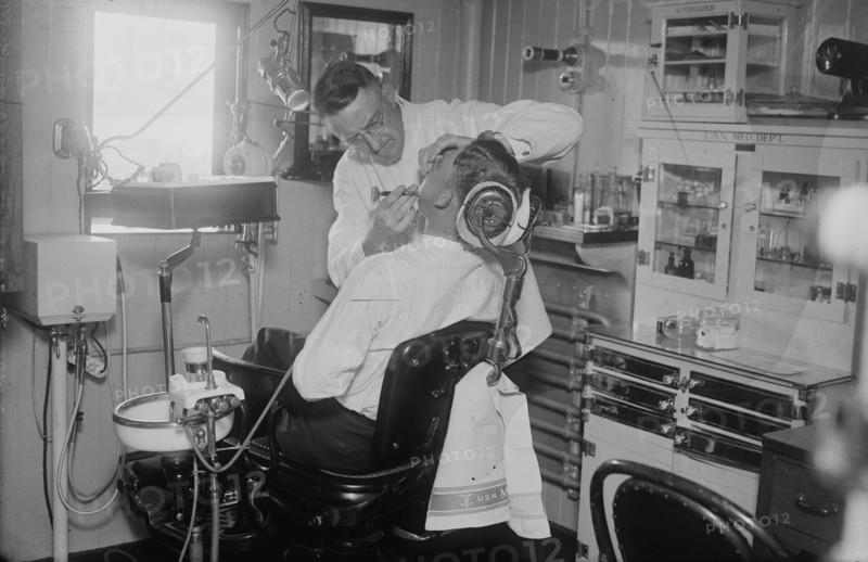 Dentist on COMFORT, between c1915 and c1920. Creator: Bain News Service.