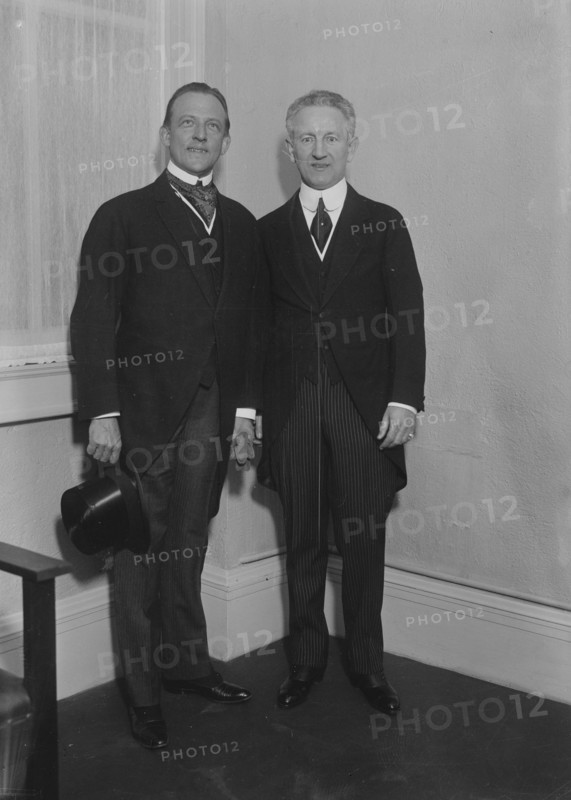 Hadley & Stransky, between c1915 and c1920. Creator: Bain News Service.