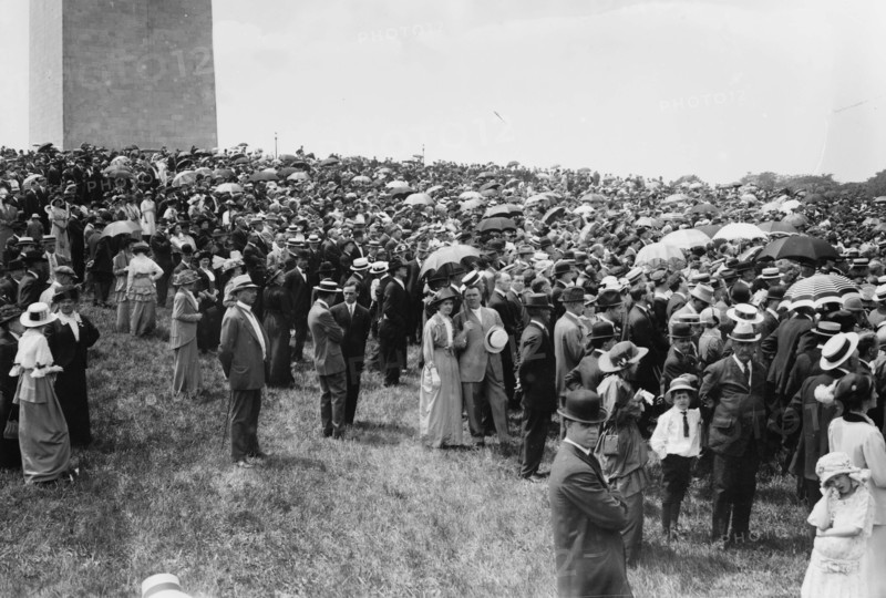 Field Mass, Wash., 1914. Creator: Bain News Service.