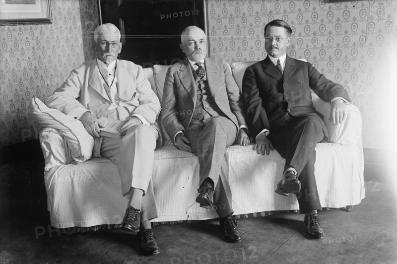 W.L. Chambers, M.A. Knapp, G.W.W. Hanger, 1916. Creator: Bain News Service.