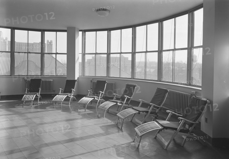Triboro Hospital for Tuberculosis, Parsons Blvd., Jamaica, New York, 1941. Creator: Gottscho-Schleisner, Inc.