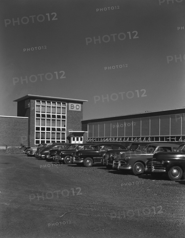 Becton Dickinson, East Rutherford, New Jersey, 1952. Creator: Gottscho-Schleisner, Inc.