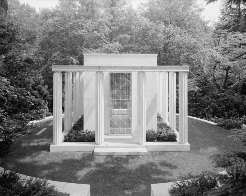 Lasker Mausoleum, Sleepy Hollow Cemetery, North Tarrytown, New York, 1956. Creator: Gottscho-Schleisner, Inc.