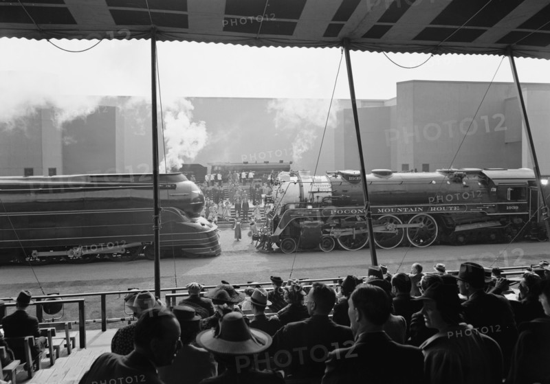 World's Fair, railroad pageant, 1939. Creator: Gottscho-Schleisner, Inc.