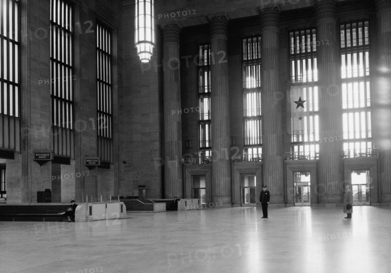30th St. station, Philadelphia, Pennsylvania, 1945. Creator: Gottscho-Schleisner, Inc.