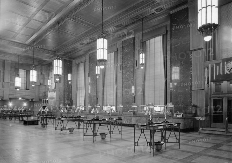 Dollar Savings Bank, Grand Concourse, New York, 1946. Creator: Gottscho-Schleisner, Inc.