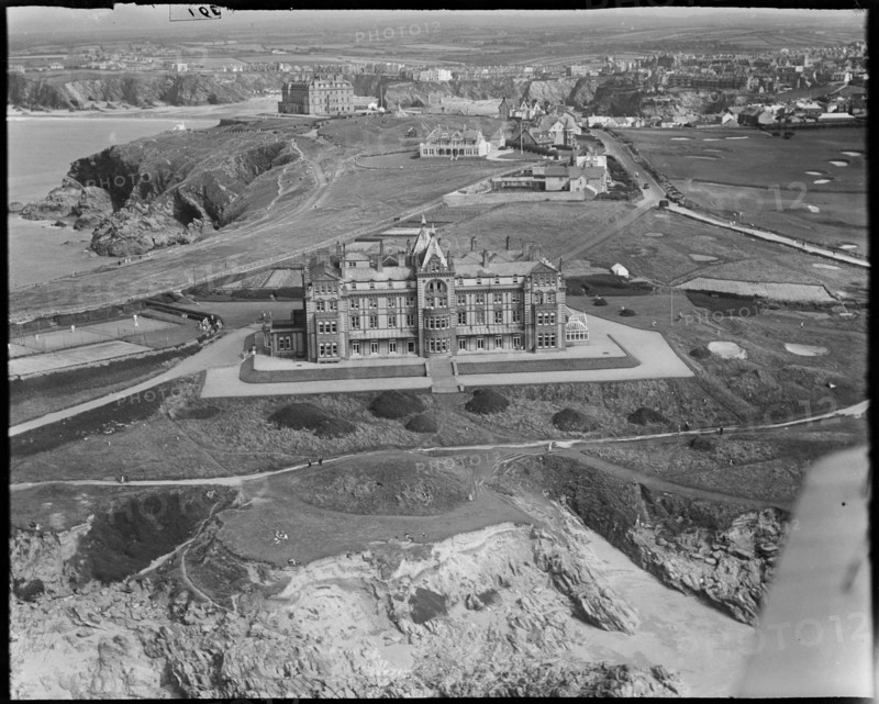 The Headland Hotel, Newquay, Cornwall, c1930s. Creator: Arthur William Hobart.
