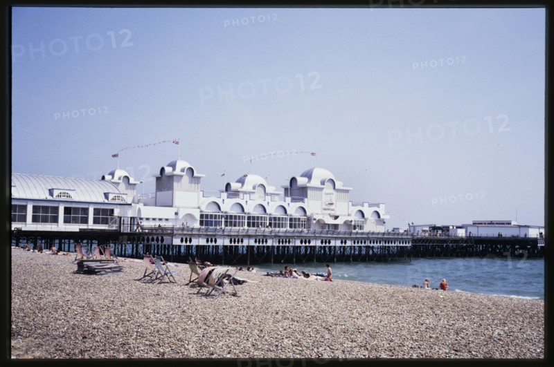 South Parade Pier, South Parade, Southsea, City of Portsmouth, 1984. Creator: Dorothy Chapman.