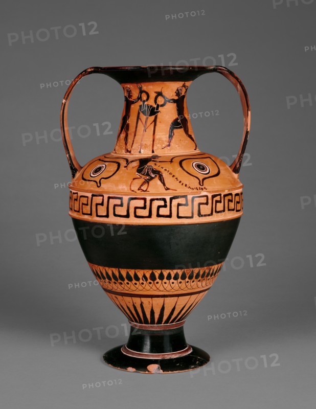 Attic Black-Figure Nikosthenic Amphora with Boxers, about 520 BC. Creators: Painter N, Nikosthenes.