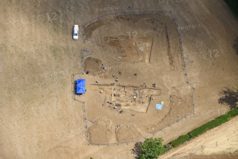 Excavation of Roman villa complex, Rutland, East Midlands, 2022. Creator: Damian Grady.