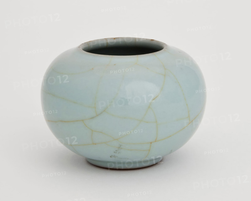 Grayish-blue water pot, 1736-1795. Creator: Unknown.