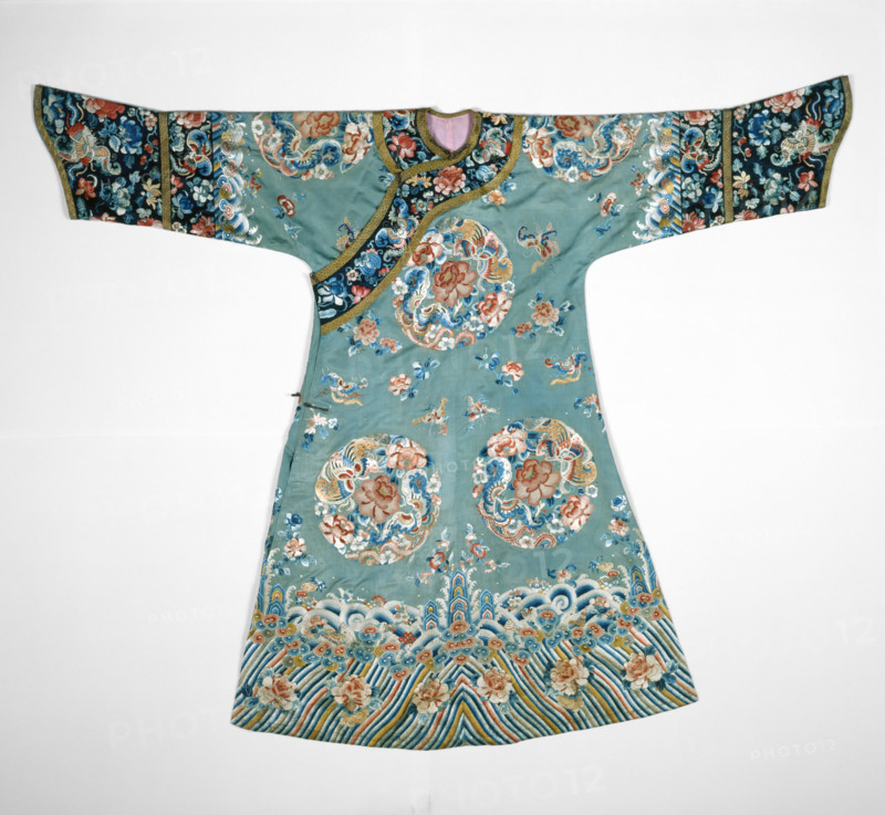 Woman's Robe, Qing dynasty (1644-1911), about 1900. Creator: Unknown.