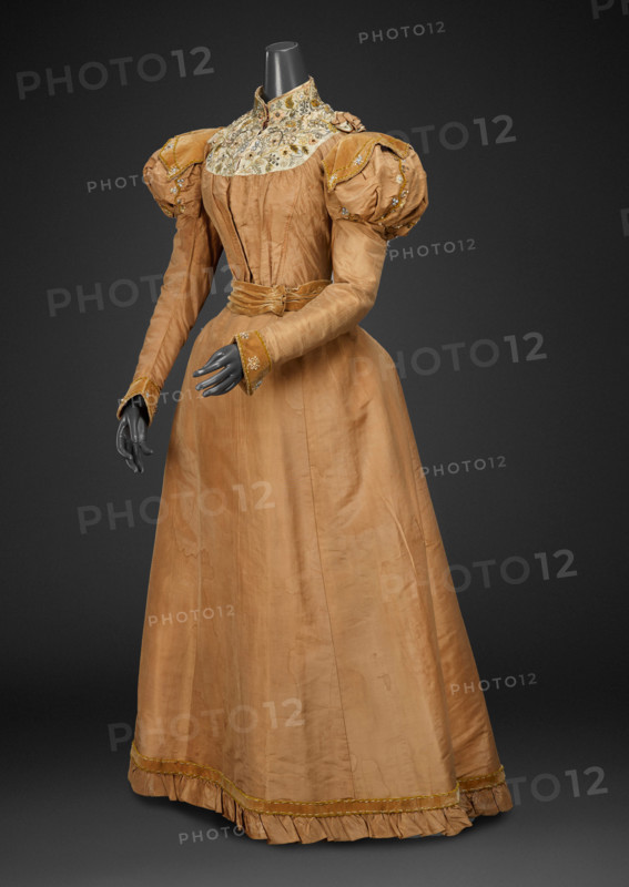 Dress (Bodice, Skirt), about 1892. Creator: Mme. De Latour.