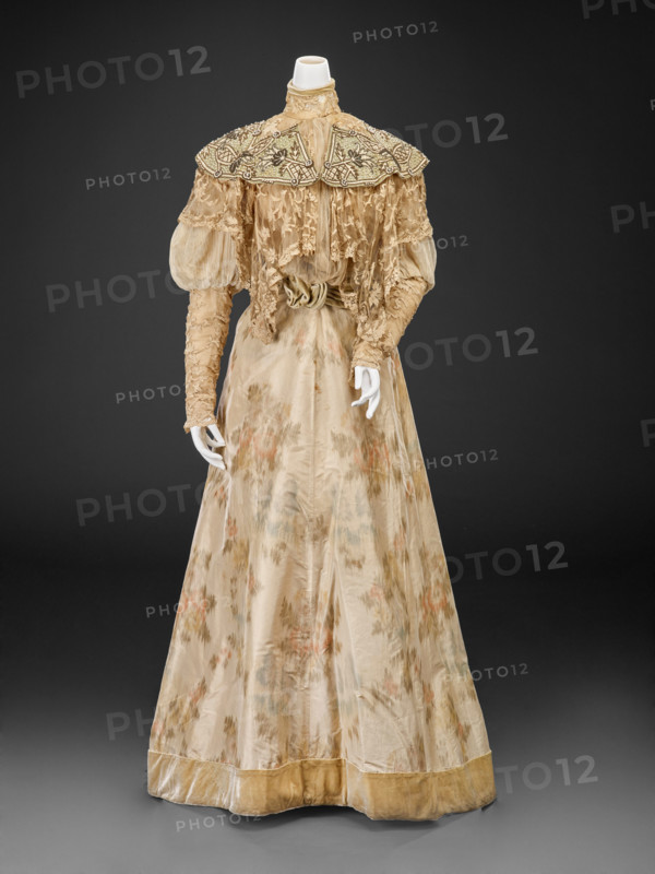 Dress (Bodice, Skirt), 1890s. Creator: Marshall Field & Company.