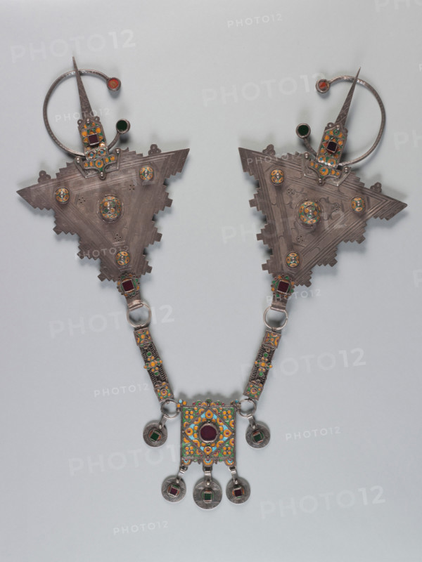 Clasp For Woman's Garment, 1880-1920. Creator: Unknown.