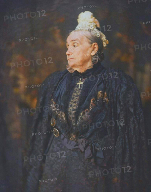 Julia Ward Howe, about 1890. (Colorised black and white print).