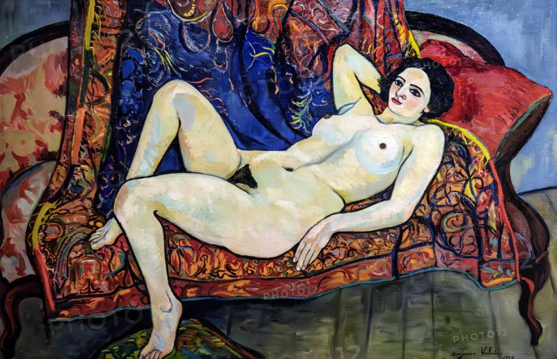 Nude on the red sofa, 1920. Creator: Valadon, Suzanne (1865-1938).