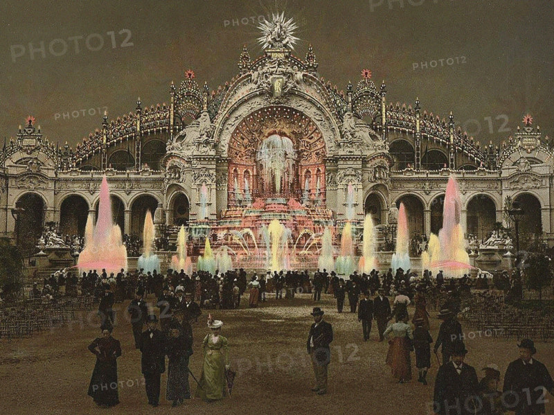 Exposition de Paris de 1900 - Palais de l'Électricité et Château d'eau, 1900. Creator: Anonymous.