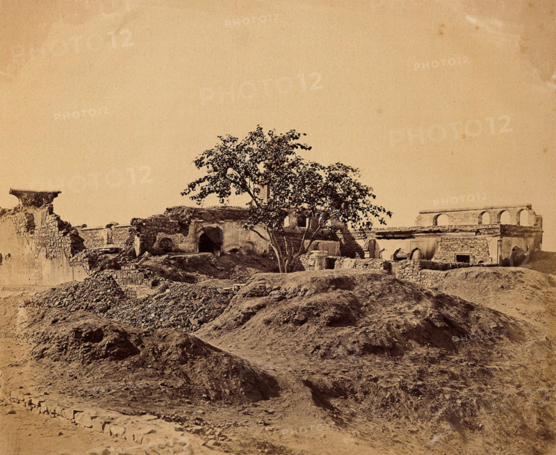 India: a ruined building, c1858. Creator: Felice Beato.