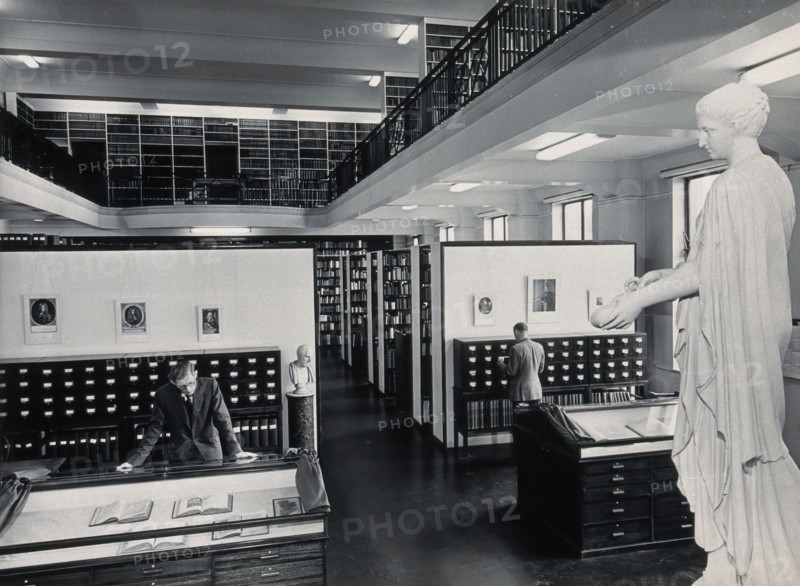 The Wellcome Building, Euston Road, London: the Hall of Statuary as adapted for the Library, c1960. Creator: Unknown.