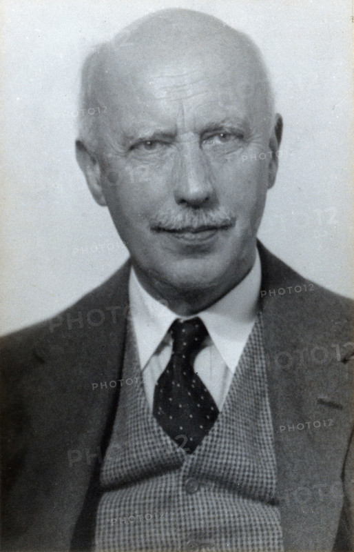 Henry Drysdale Dakin. Creator: George D. Acker.