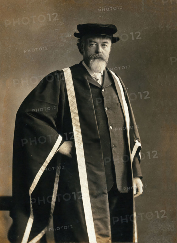 Sir Oliver Joseph Lodge. Creator: Henry Joseph Whitlock.