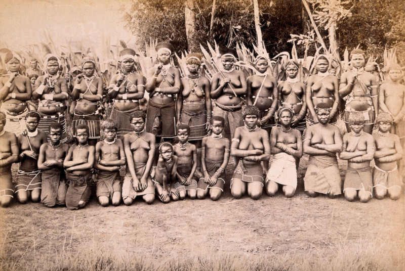 South Africa: a group of African women and children, 19th century. Creator: Unknown.