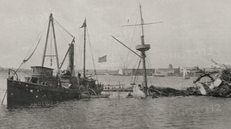 The American steamship tug "Right Arm", Havana, Cuba, 1898.  Creator: Unknown.